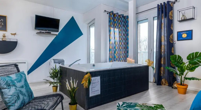 Suite SPAradise - SPA Privé - 6min Disneyland PARIS