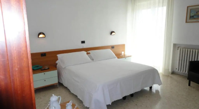Двухместный номер Standard Riviera