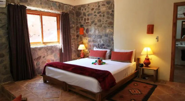 Полулюкс Kasbah Africa - High Atlas Dark Sky & Nature Lodge