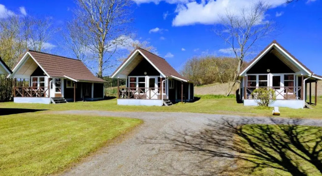 Коттедж Terrassen Camping & Cottages