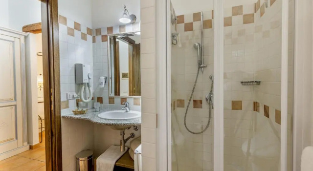 Трёхместный номер Standard Hotel Costa Caddu