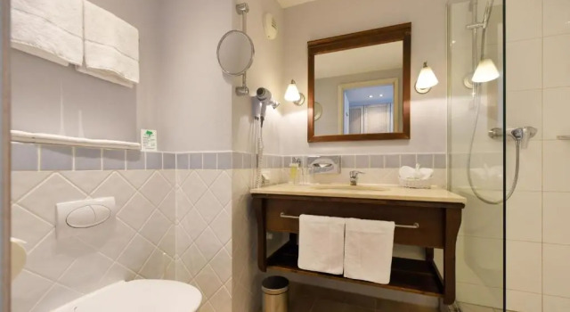 Одноместный номер Superior Hotel Hirschen