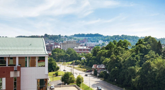 Двухместный номер Deluxe с видом на город Morgantown Marriott at Waterfront Place