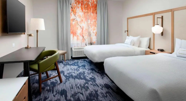 Четырёхместный номер Standard Fairfield Inn & Suites by Marriott Denver Tech Center North