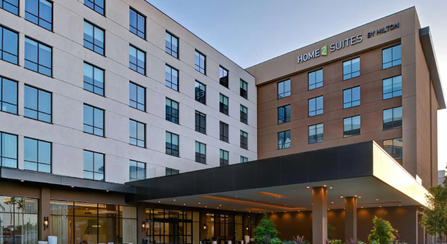 Home2 Suites by Hilton Anaheim Resort