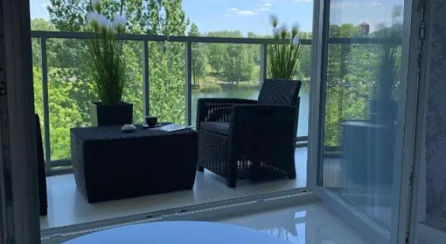 Апартаменты c 1 комнатой Luxury Apartment - 3 lakes