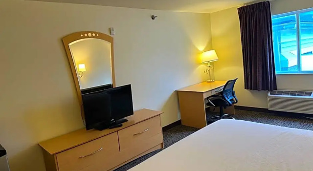 Одноместный люкс Baymont by Wyndham Lawrenceburg