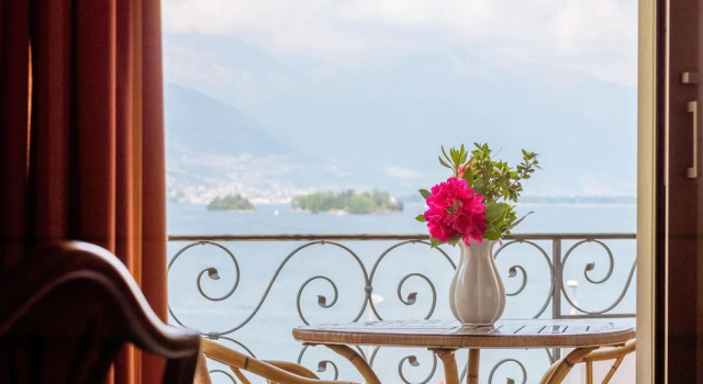 Полулюкс с балконом Boutique Hotel Sunstar Brissago am Lago Maggiore