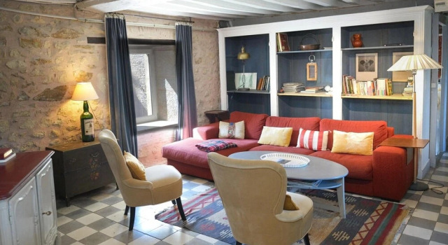 Cosy Castle With Pool in Onlay, Book Villa Hoteller i Burgund med pool, Swimmingpool