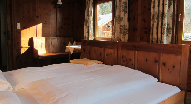 Kassnerhof Pension (Mayrhofen), Забронировать Отель Майрхофен Майрхофен - Хиппах, рядом с Гондольный подъемник Ахорнбан