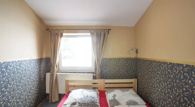 Hostel Cinnamon, Забронировать Хостел Недорогие отели Кракова, рядом с Церковь Святого Франциска Ассизи, недорого