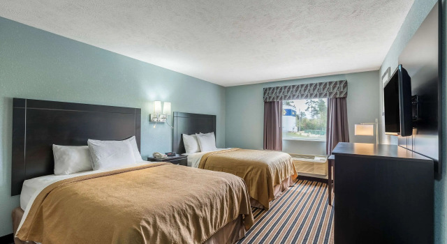 Standard Vierer Zimmer Rodeway Inn