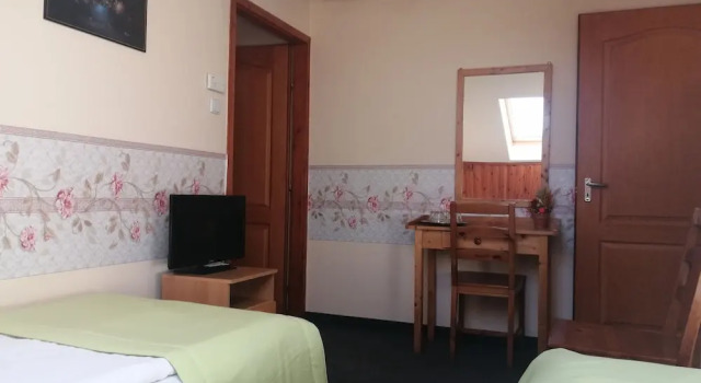Апартаменты Classic Hotel Hajnal