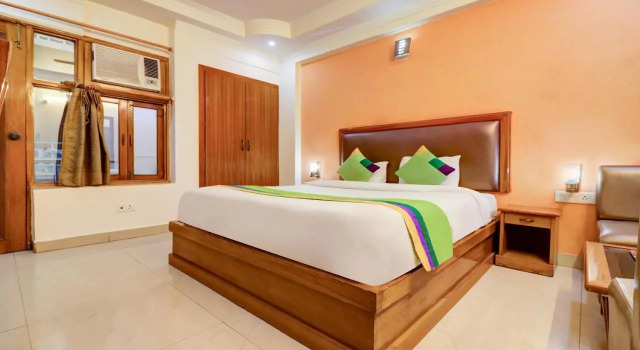 Treebo Calista, Patel Nagar, Rezervovat Hotel Déhrádún Uttarakhand