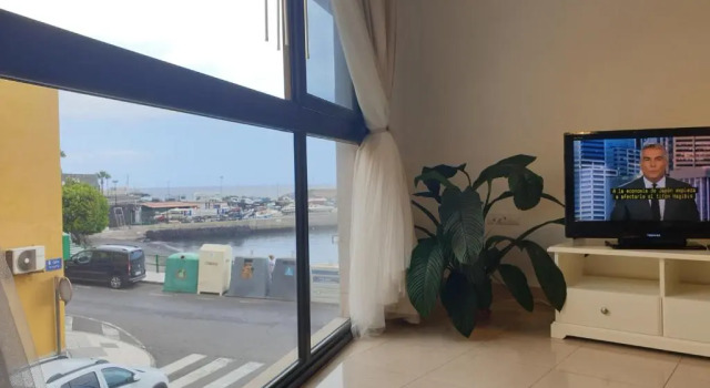 Апартаменты Apartamento Frente Al Puerto de Candelaria a 20 Metros de la Playa.