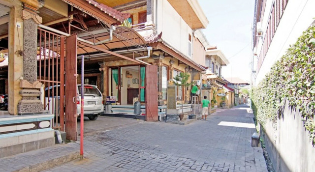 Segara Sadhu Inn Kuta by ecommerceloka, Забронировать Отель Отели провинции Бали с завтраком, Завтраки