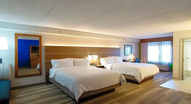 Двухместный люкс Holiday Inn Express & Suites Tempe by IHG
