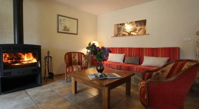 Maison de charme en Margeride: terrasse, terrain clos, proche Saugues et chemin St-Jacques - FR-1-582-146, Réserver Hôtel Saugues 
