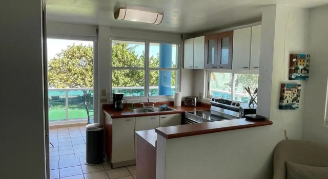 Апартаменты Costa Mar Beach Front Apartment Whith Pool
