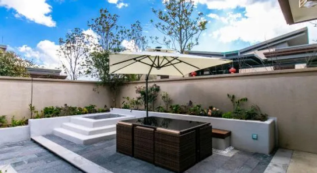 Time on the Cloud Hot Spring Holiday Home stay (Agile), Rezerwuj Hotel Hotele w Baoshan z parkingiem, Parking