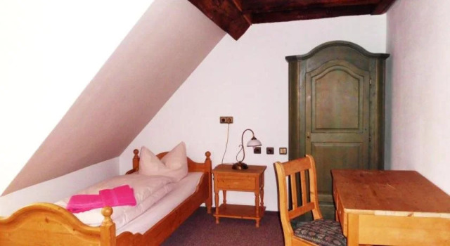 Thüringer Hof Hildburghausen, Book Hotel Hildburghausen Thuringian Forest