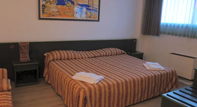 Green Hotel, Забронировать Отель Отели Повильо 3 звезды, 3*