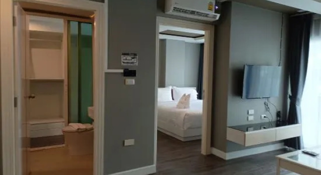 Люкс с видом на город Wisdom Hotel & Residence