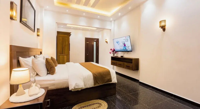 Deluxe suite ThiThis Palace