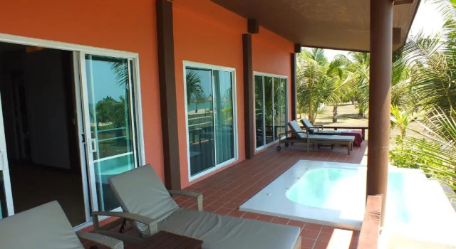 Семейный номер Standard с видом на море C&N Kho Khao Beach Resort (SHA Plus+)