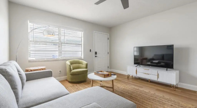 Newly Renovated Condo in Apollo Beach, Book Hotel Apollo Beach Florida