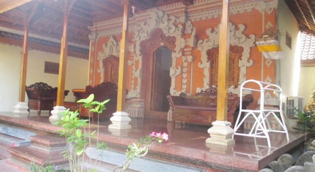Adus Beach Inn, Rezervovat Hotel Hotely v Bali se snídaní, Snídaně