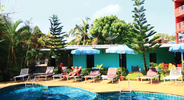 Кровать в общем номере Aonang Orchid Resort