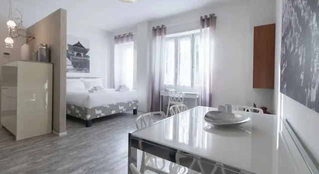 Italianway Comfort - Giovio 15, Book Hotel Milan Lombardy