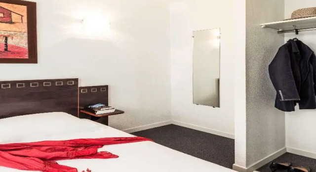 Четырёхместные апартаменты c 1 комнатой с балконом Aparthotel Adagio Access Toulouse Jolimont