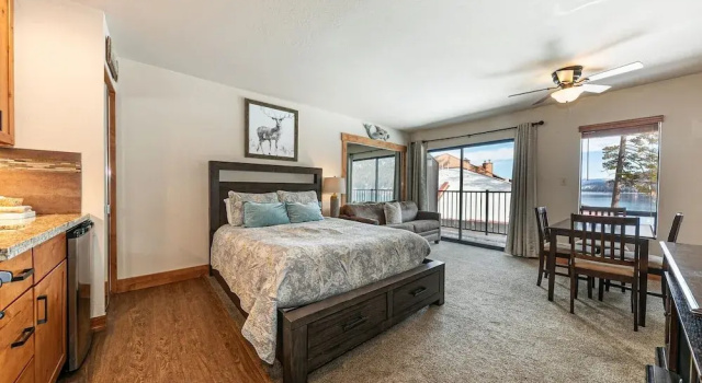 Номер Standard 243 Bldg C 1 Bedroom Condo
