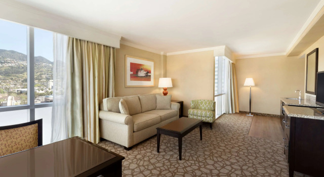 Embassy Suites Los Angeles - Glendale