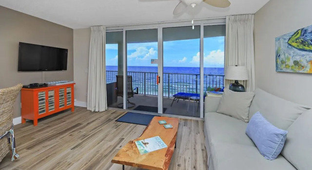 Long Beach 4 705 646546 by RedAwning, Забронировать Отель Панама-Сити Панхэндл Флорида, рядом с Загородный клуб "Сигнал Хилл"