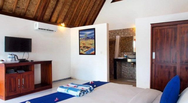 Blue Monkey Villas Resort & Ocean View