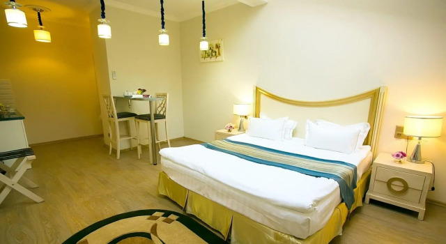 Metro Hotel Apartments, Забронировать Апартаменты/квартира Отели Одессы с парковкой, рядом с Памятник де Ришельё, Парковка