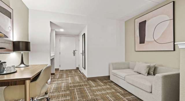 Люкс Sonesta Essential Orlando Airport