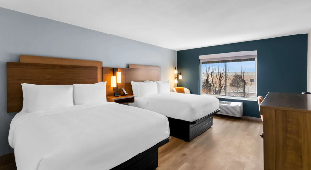 Четырёхместный номер Standard Best Western Plus Fenton