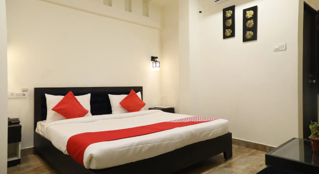 OYO 28069 Hotel Leo Star, Забронировать Отель Отели штата Махараштры 3 звезды, 3*