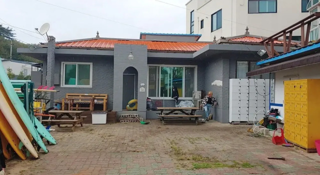 Yangyang Nusasurf Guest House, Rezerwuj Pensjonat Yangyang Gangwon-Do