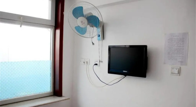 YangYang Homestay, Book Hotel Hoteller i Huludao med parkering, Parkering
