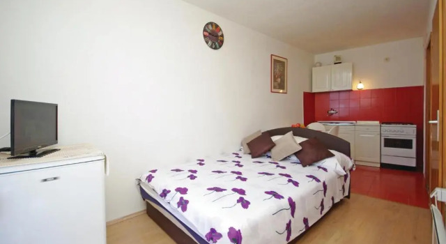 Студия Seafront Studio Apartment+Balcony