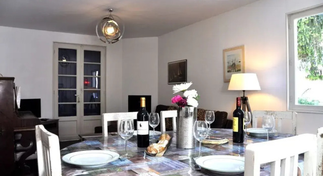 Villa des Mimosas, Забронировать Вилла Коттеджи Бассен-д'Аркашон, Коттедж