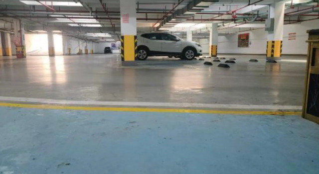 Vienna Hotel (Zhaoqing East Railway Station Dinghushan Scenic Area), Boek Hotel Hotels in Guangdong met parkeren, Parkeren