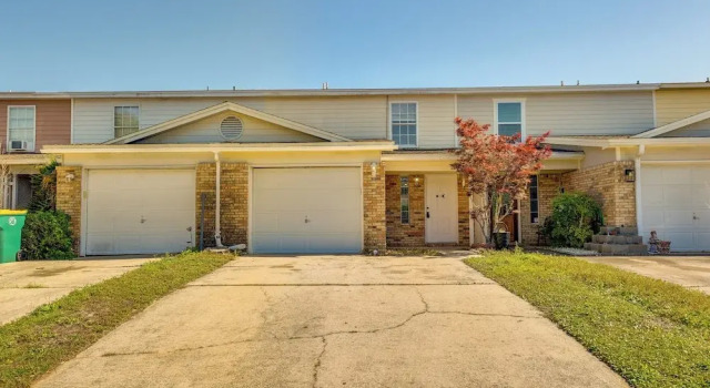 Breezy Fort Walton Townhome ~ 5 Mi to Beach!, Rezervați Apartament Fort Walton Beach 