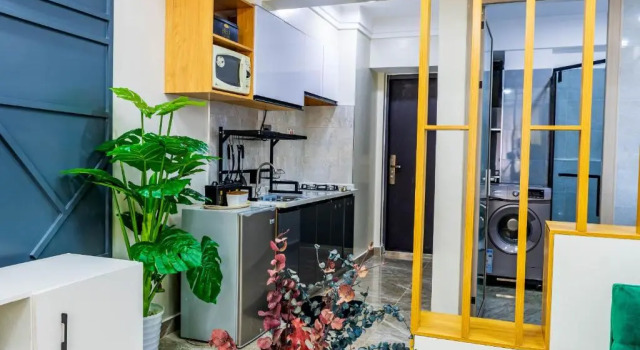 classy studio apartment in kilimani with fully equipped gym and balcony which breathtaking city views, Book Apartment Hotels in Nairobi with a Pool, Swimming Pool