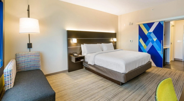Номер Standard Holiday Inn Express & Suites Jacksonville - Town Center by IHG